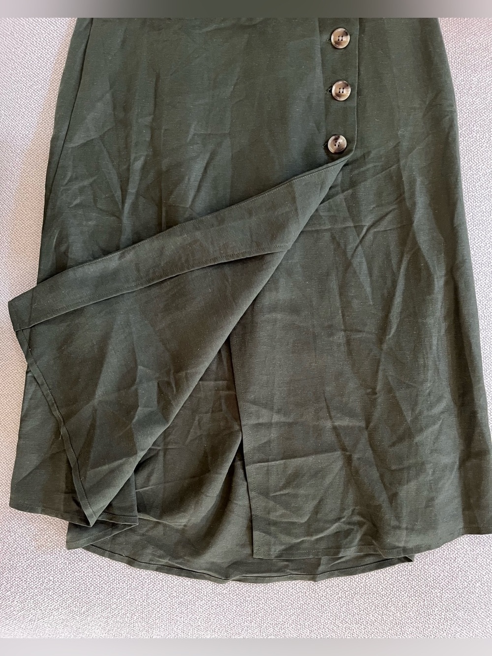 Women’s Umgee Midi Skirt Green Button Front Crossover A line New - Picture 5 of 12